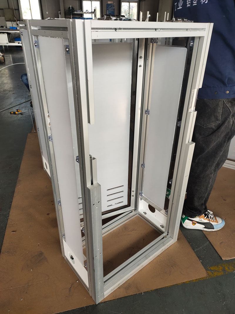 設(shè)備防護(hù)罩